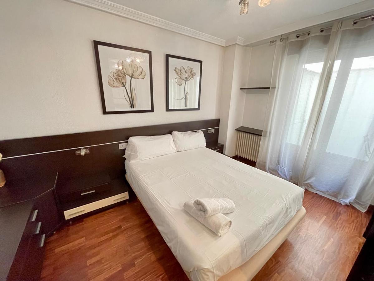 Apartamento Reyes De Espana / Free Parking & Wi Fi Salamanka Exteriér fotografie